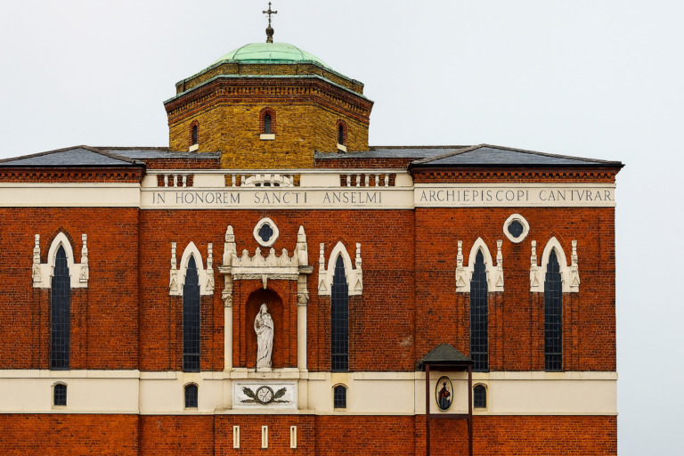 Estate-Agents-Tooting-Bec-Landmark