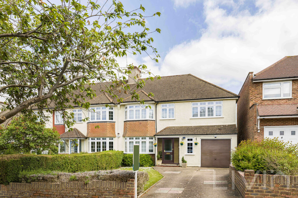 Crossways, South Croydon