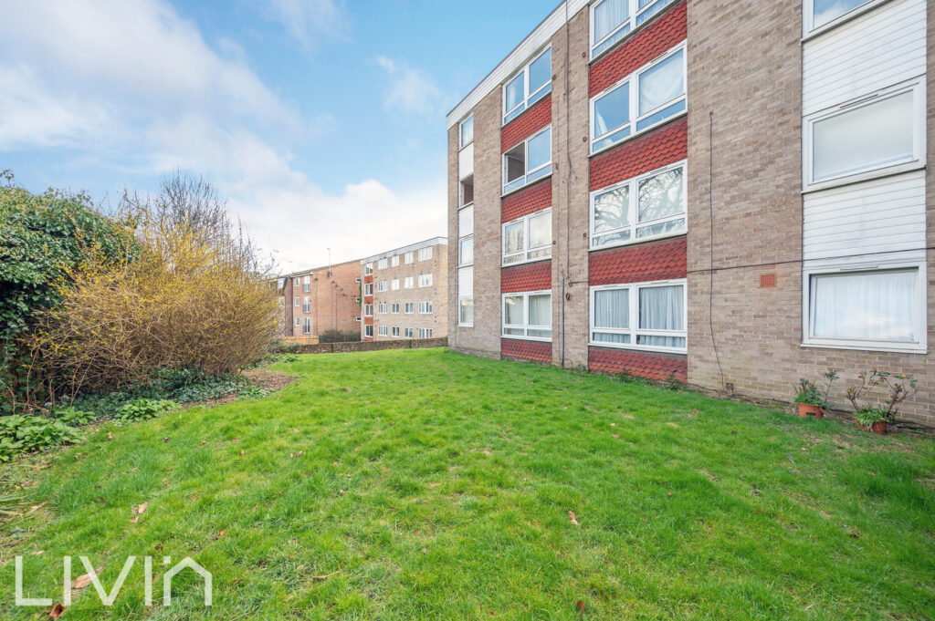 Bramley Hill, South Croydon