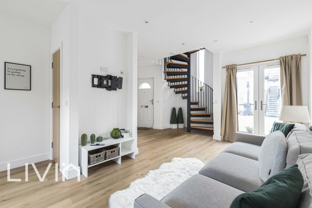 Goschen Mews, Selsdon
