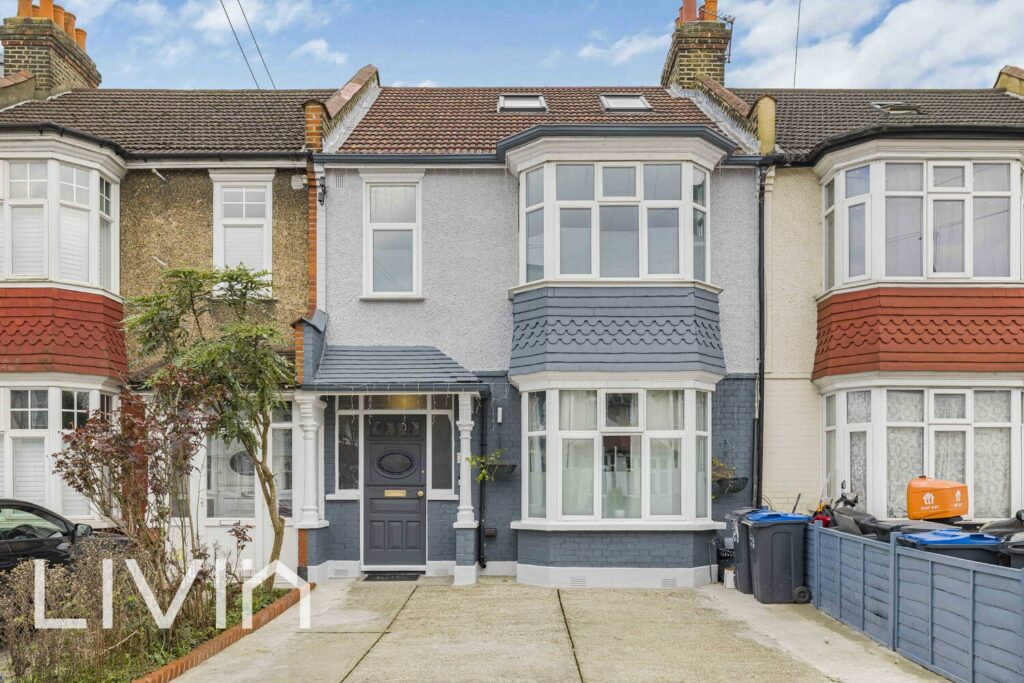 Strathyre Avenue, London