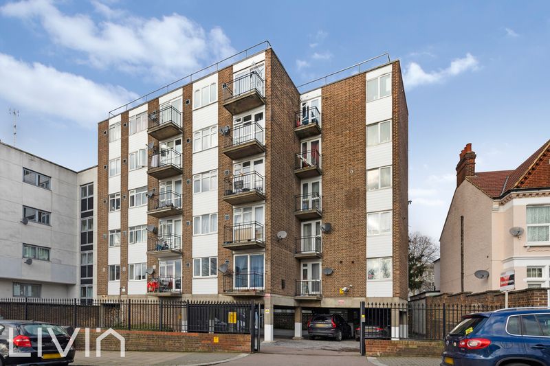 Coulthurst Court, Heybridge Avenue, London